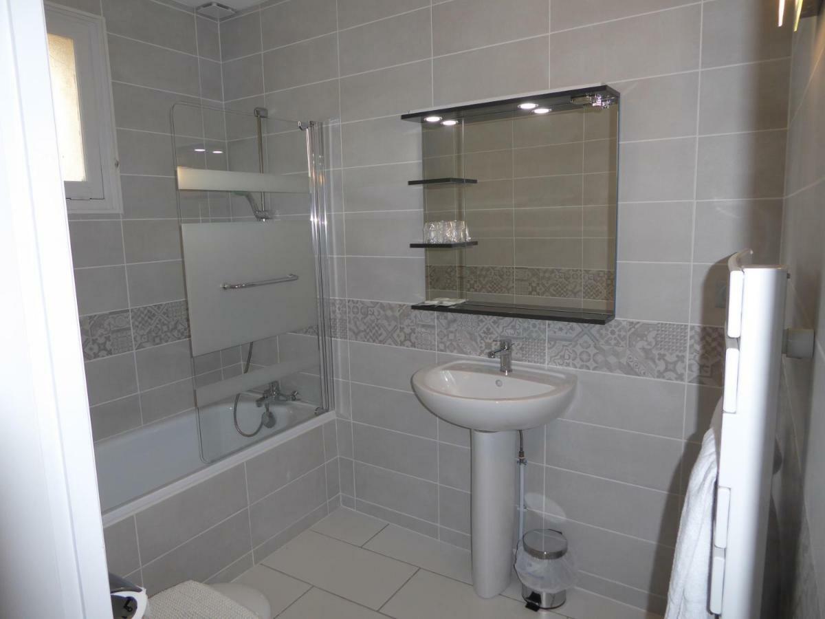 Logis Hotel L'Arche De Noe Εξωτερικό φωτογραφία