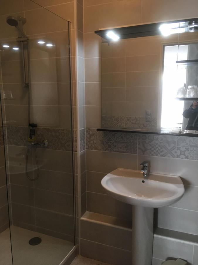Logis Hotel L'Arche De Noe Εξωτερικό φωτογραφία